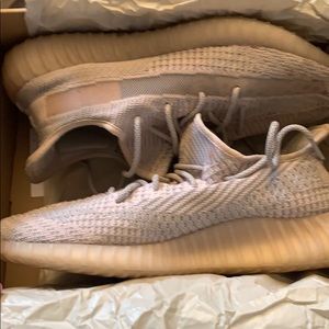 Yeezy 350 “Synth”